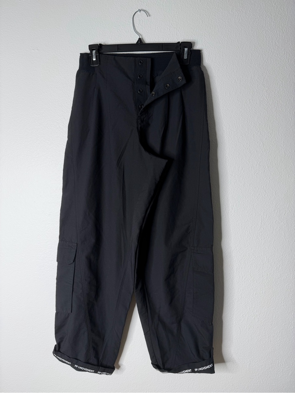 FP Movement by Free People Mesmerize Me Cargo Pant Size S  Black - Picture 5 of 16